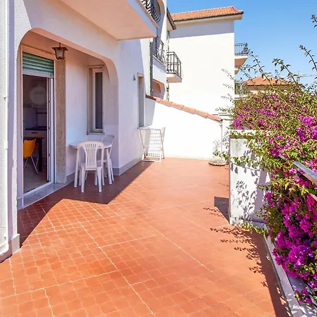 Gorgeous In With Wifi Pietra Ligure
